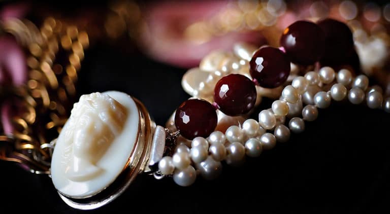 jewlery